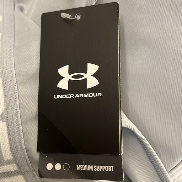 NW Under Armour Gray Sports Bra Moisture-Wicking Racerback - Picture 3 of 8